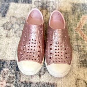 Native Jefferson bling Pink glitter 13